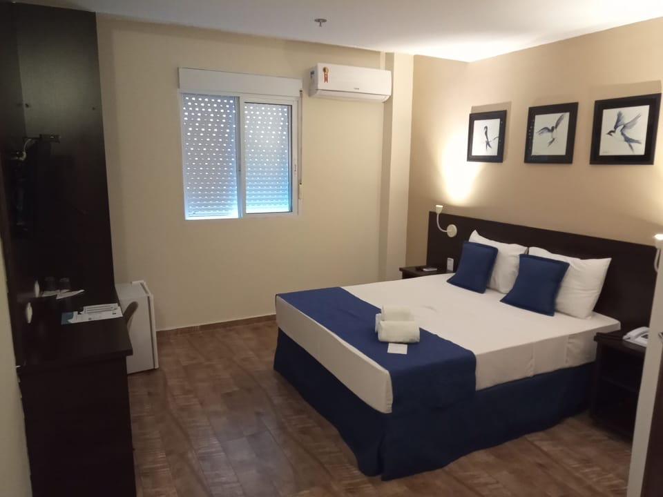 Superior Double Room, City View | Desk, laptop workspace, soundproofing, free WiFi