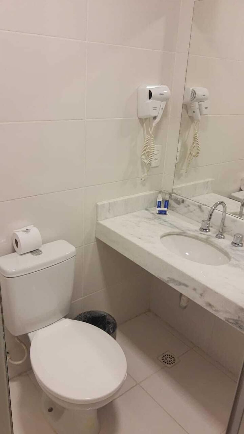 Superior Double Room, City View | Bathroom | Shower, hair dryer, towels, soap