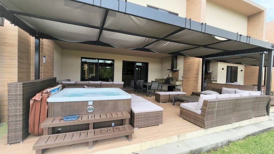 Hot Tub