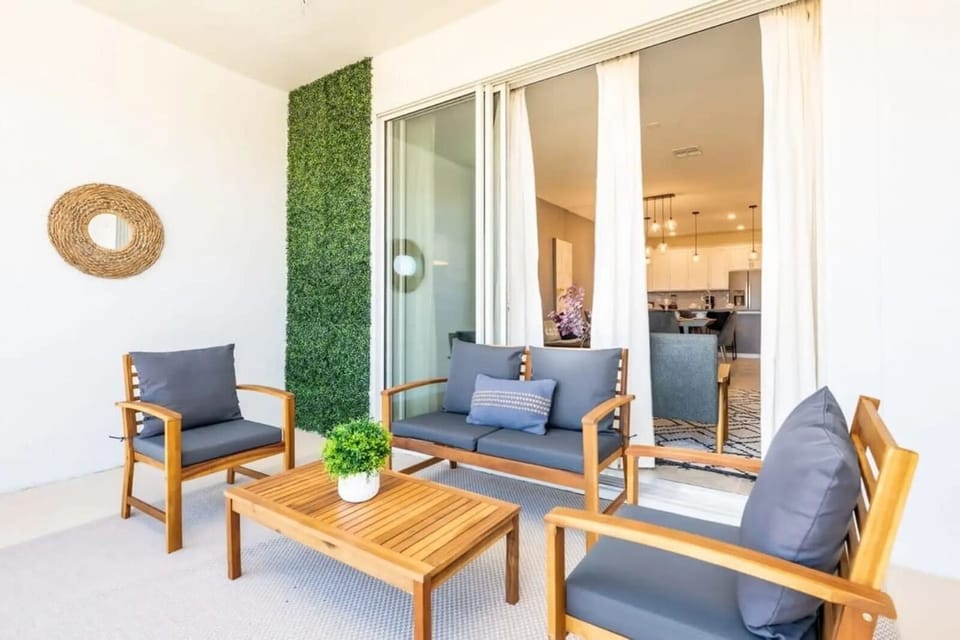 Balcony / Terrace