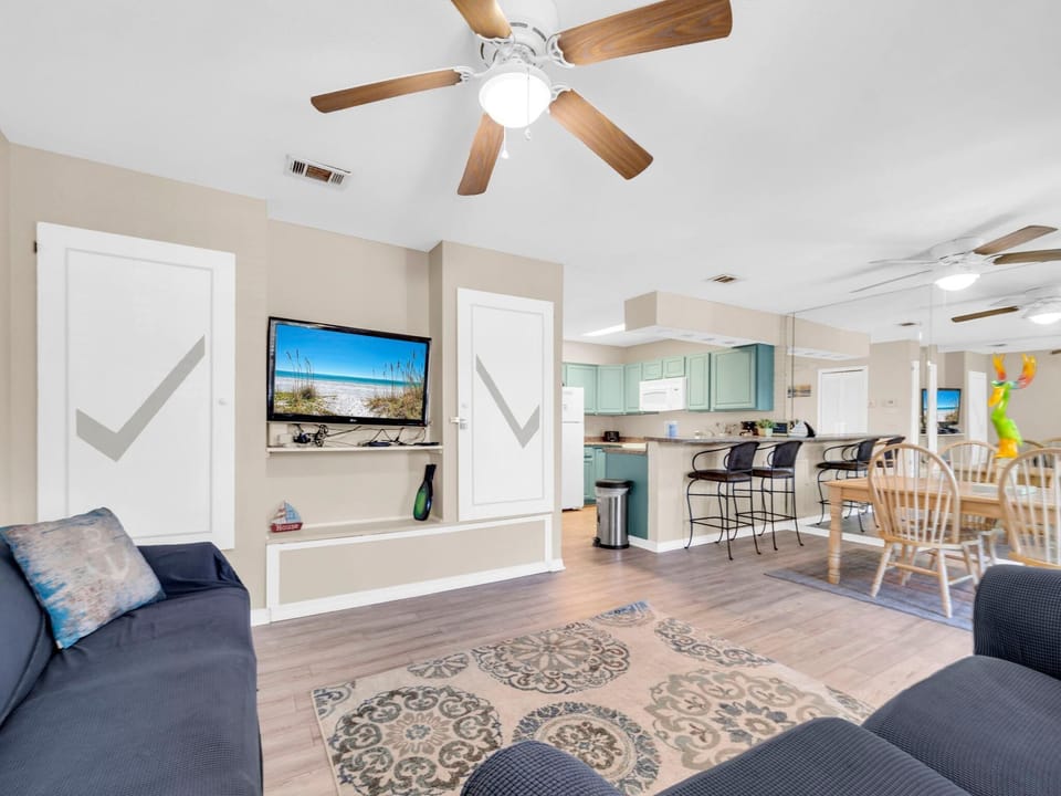Condo, 1 Queen Bed with Sofa bed (Gulf Highlands 116O) | Living area | TV