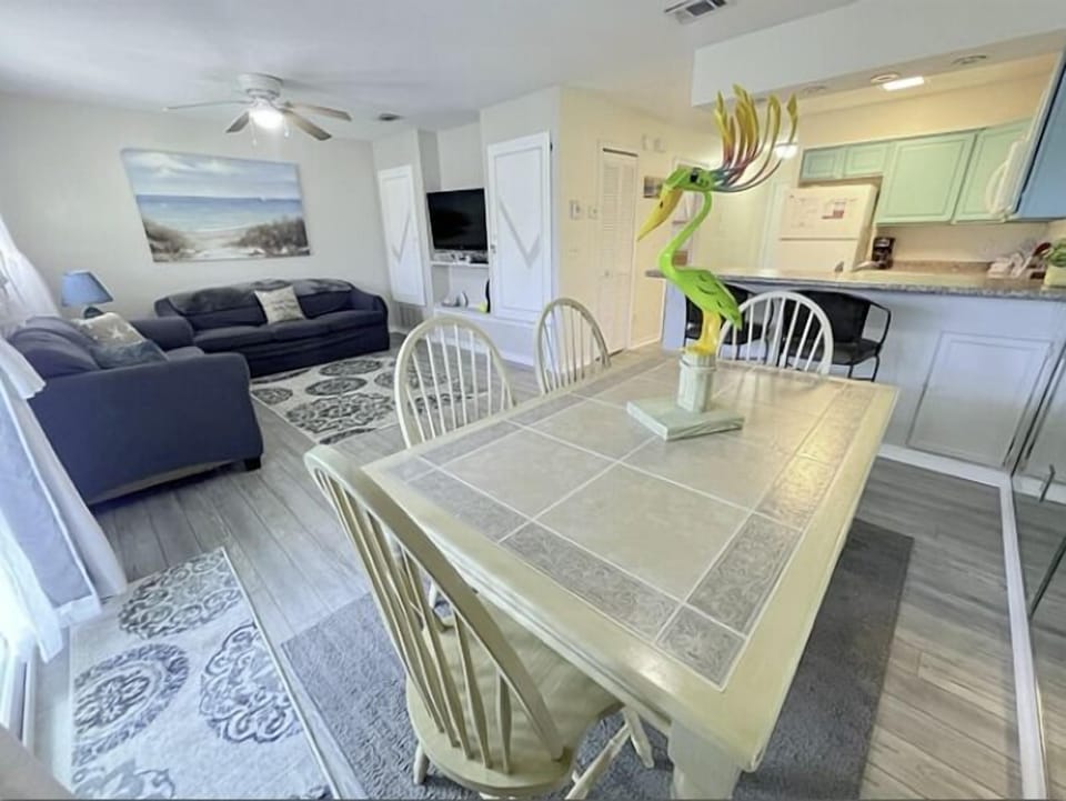 Condo, 1 Queen Bed with Sofa bed (Gulf Highlands 116O) | Living area | TV