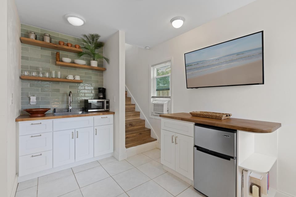 House, Multiple Beds (Smyrna Sol) | Private kitchen