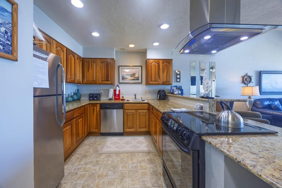 Large fully stocked kitchen with microwave, full size coffee maker, air fryer,