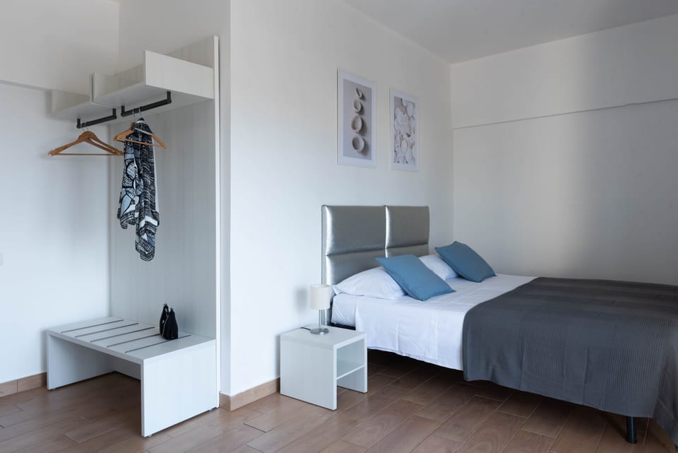 Double Room, Sea View | Street view
