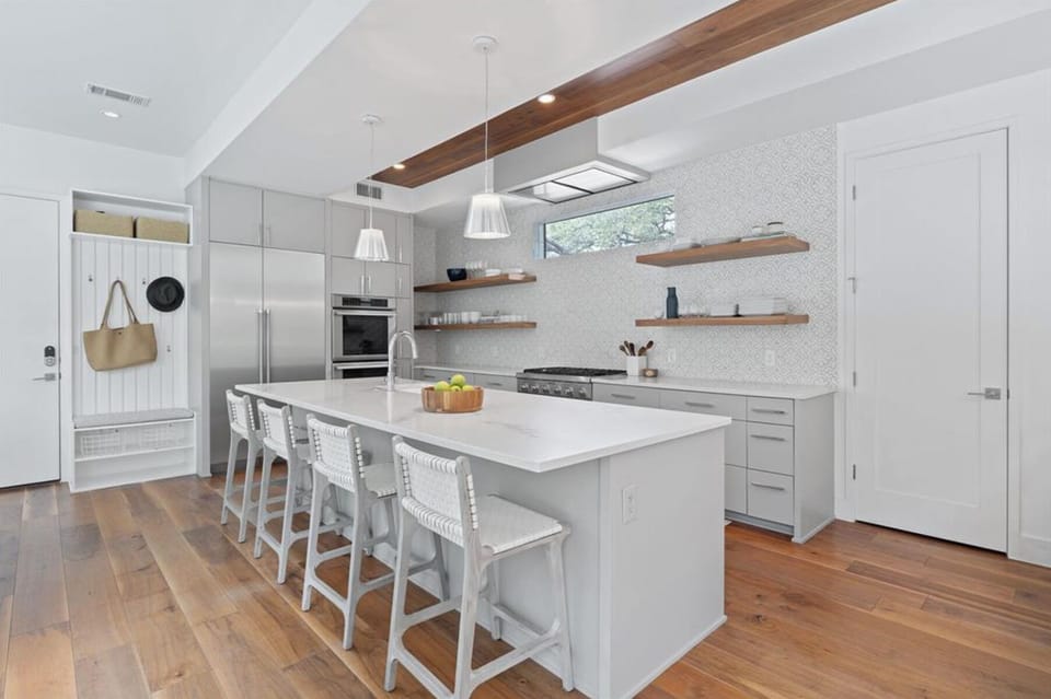 Kitchen with Bar seating for an early morning coffee catch up