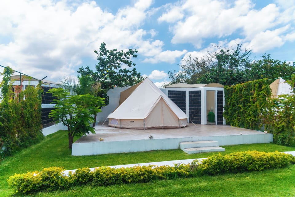 Deluxe Room | Individually furnished, desk, free WiFi, bed sheets