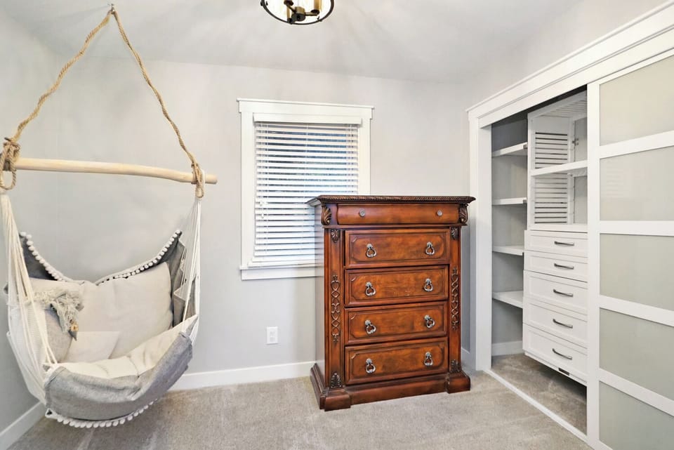 Main Floor Bathroom