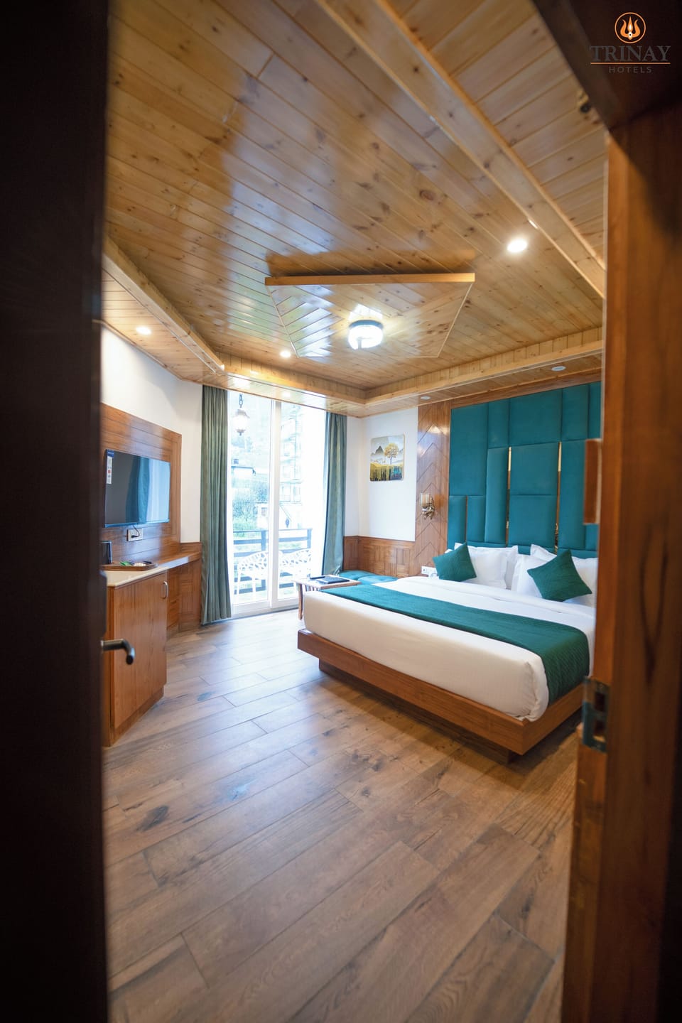 Premium Room, Balcony, Valley View | Iron/ironing board, free WiFi