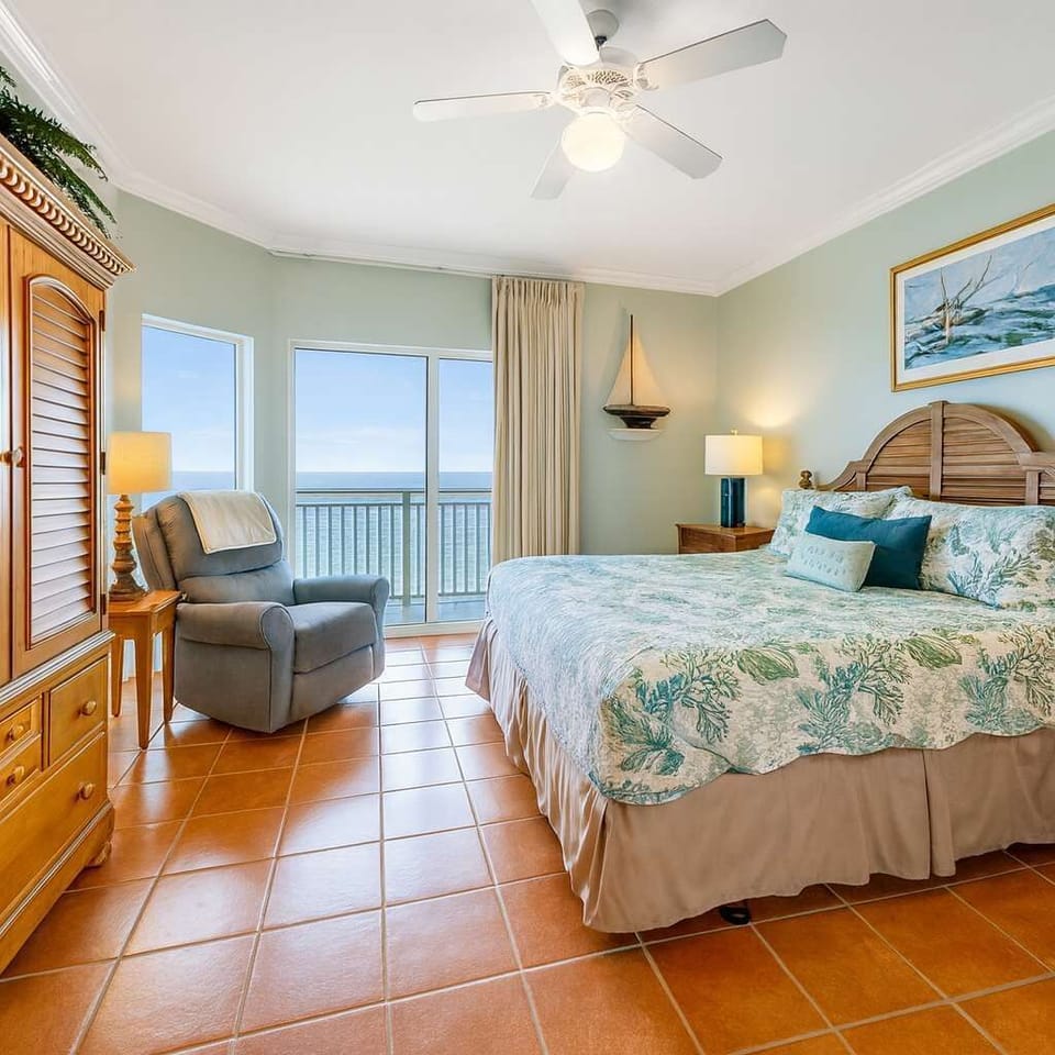 Ocean View Primary Bedroom 