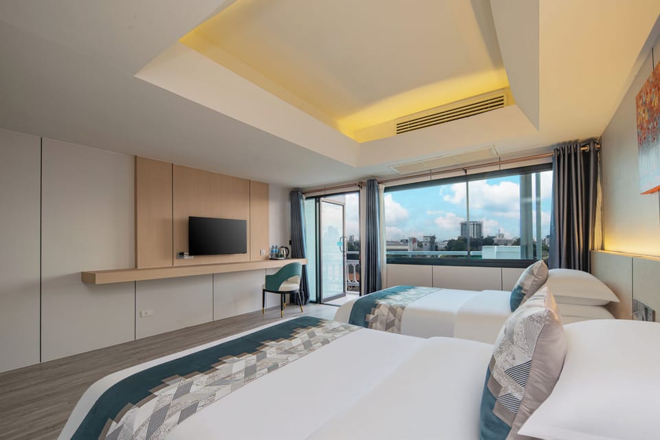 Superior Twin Room | Premium bedding, soundproofing, free WiFi, bed sheets