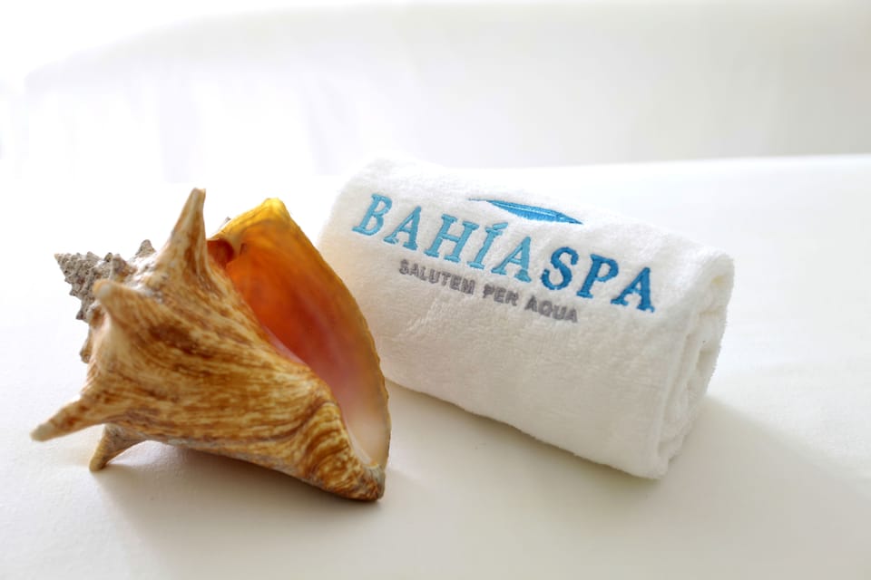 Body treatments, aromatherapy, deep-tissue massages, body scrubs