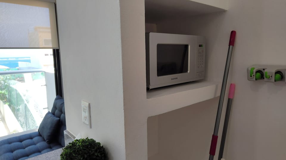 Microwave
