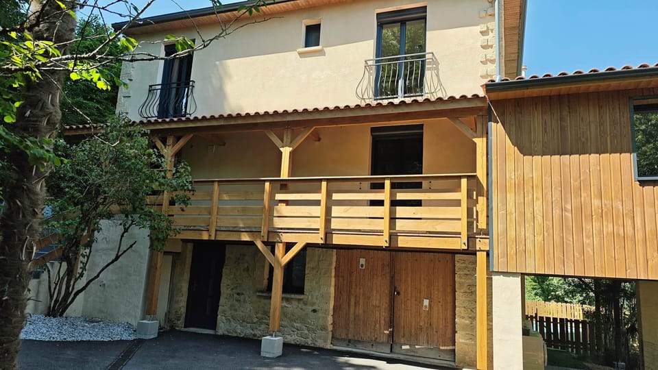 Accès piscine et jardin