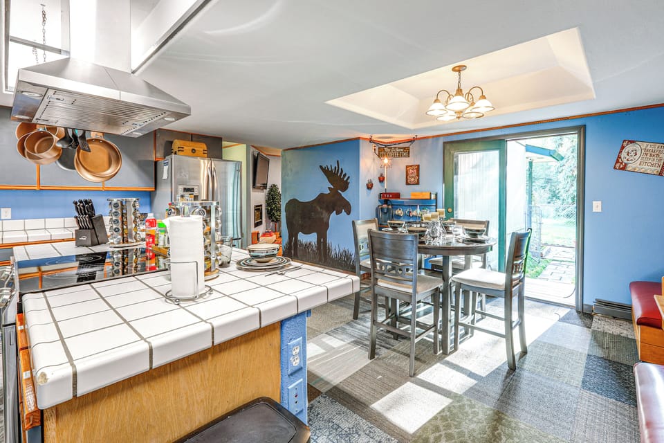 House (4 Bedrooms) | Interior