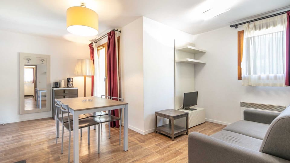 Apartment | Living room