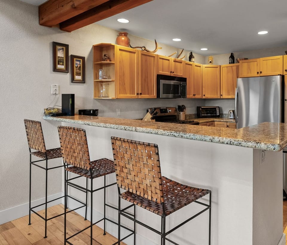 Breakfast Bar