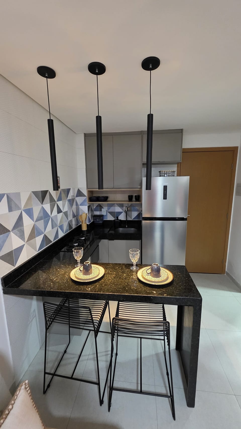 Comfort Apartment, Courtyard View | Private kitchen | Fridge, microwave, stovetop