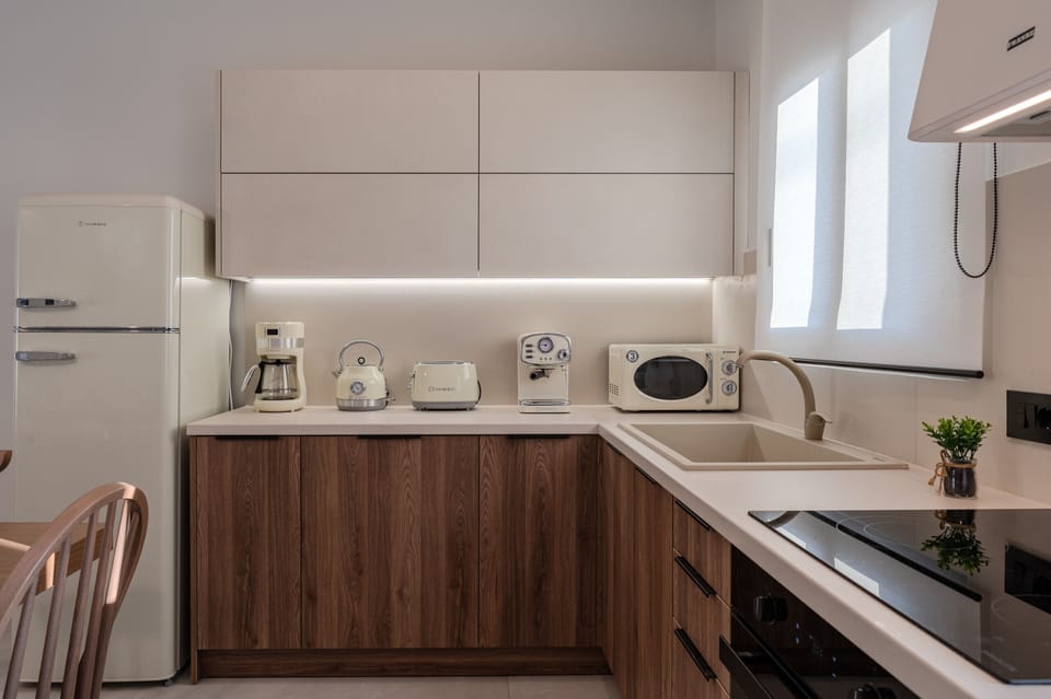 Villa, 6 Bedrooms, Private Pool, Sea View | Private kitchen | Microwave, espresso maker, coffee/tea maker, electric kettle