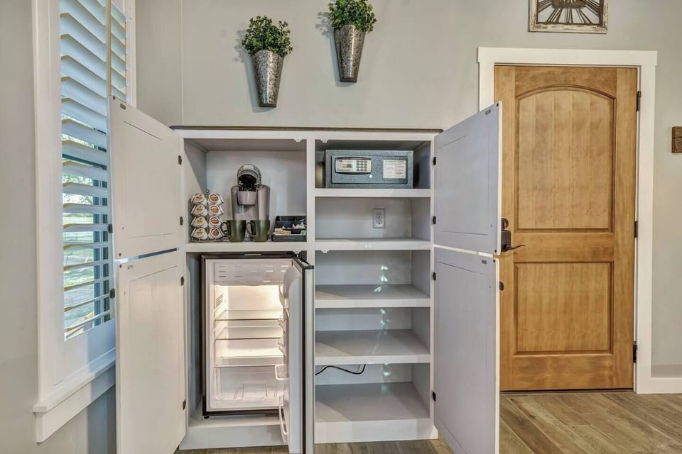 Opened Hutch