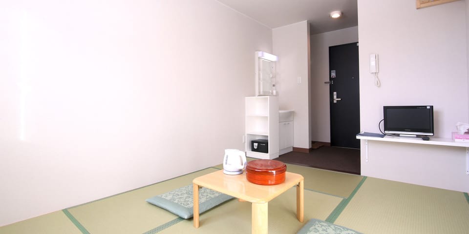Japanese Style Room for 3 People, Non Smoking (with Bathroom) | Desk, free WiFi, bed sheets