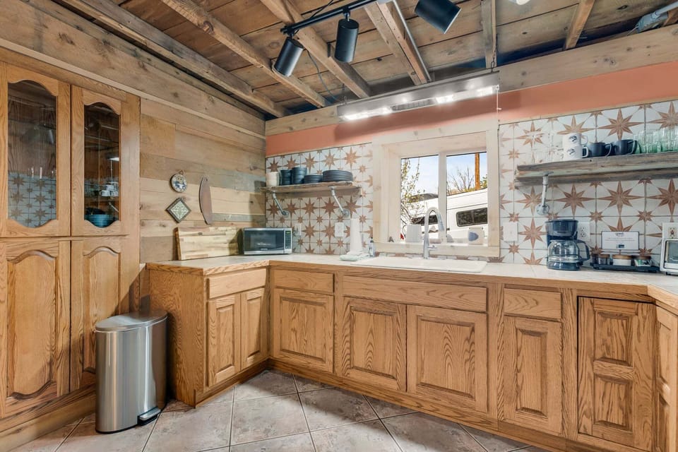 Kitchen
•Well Appointed with Cooking Essentials