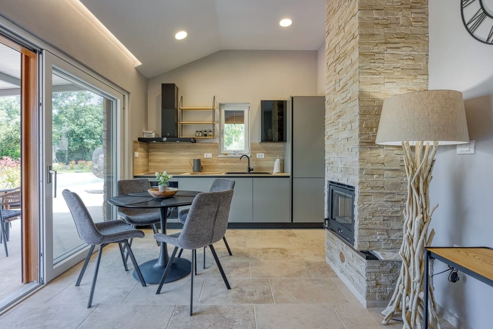 Kitchen and dining area
