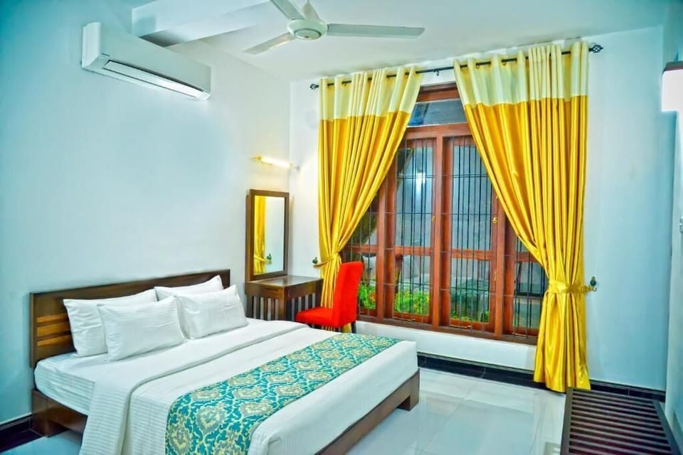 Family Room, Balcony | Soundproofing, free WiFi, bed sheets
