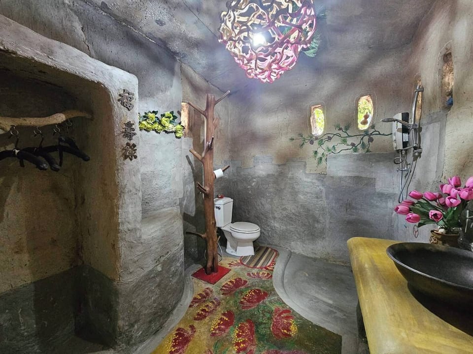 Superior Cottage | Bathroom | Free toiletries, towels