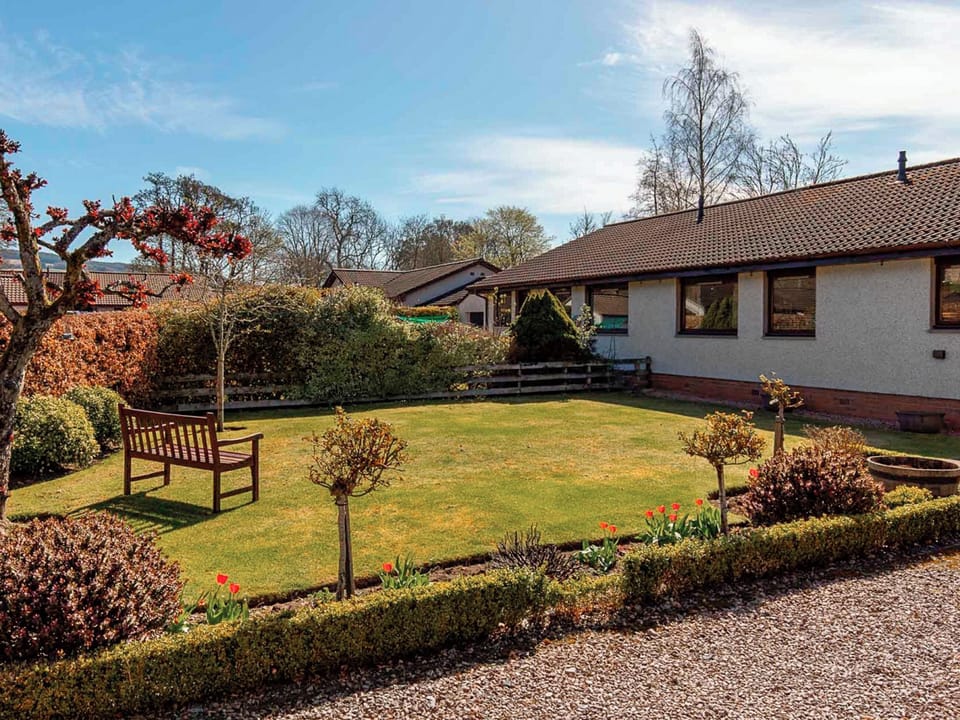Exterior | Tummel Bank, Pitlochry