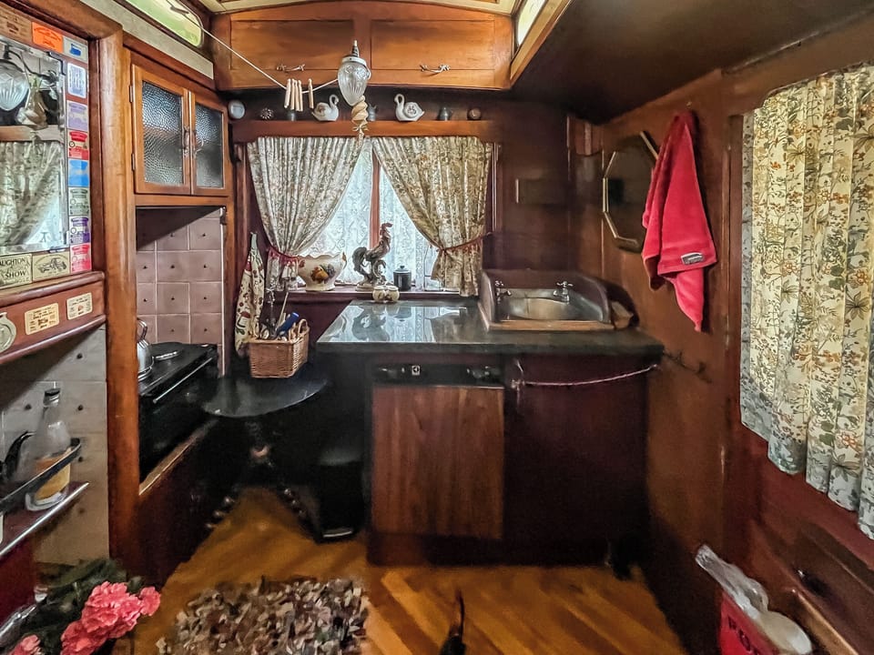 Kitchen | Romney Wagon, Hailsham