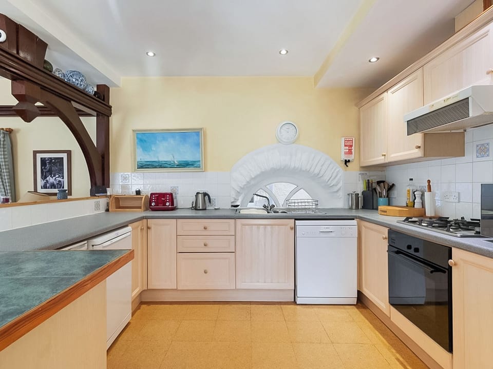 Kitchen area | Llanfor, Fishguard
