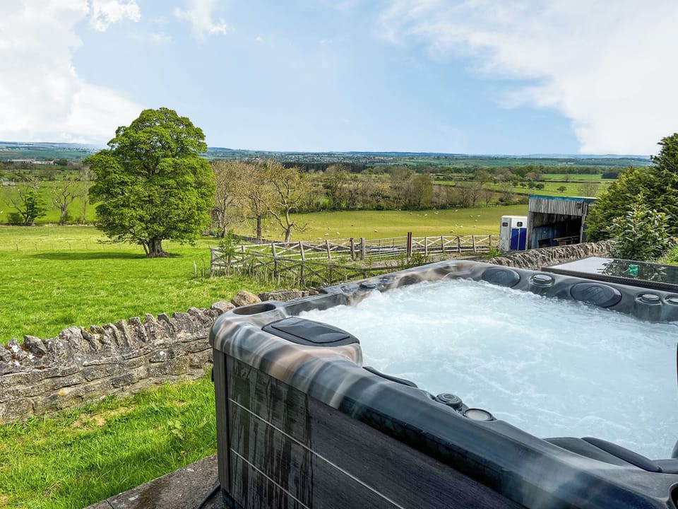 Jacuzzi | Cross Keys Farm, Boldron, near Barnard Castle