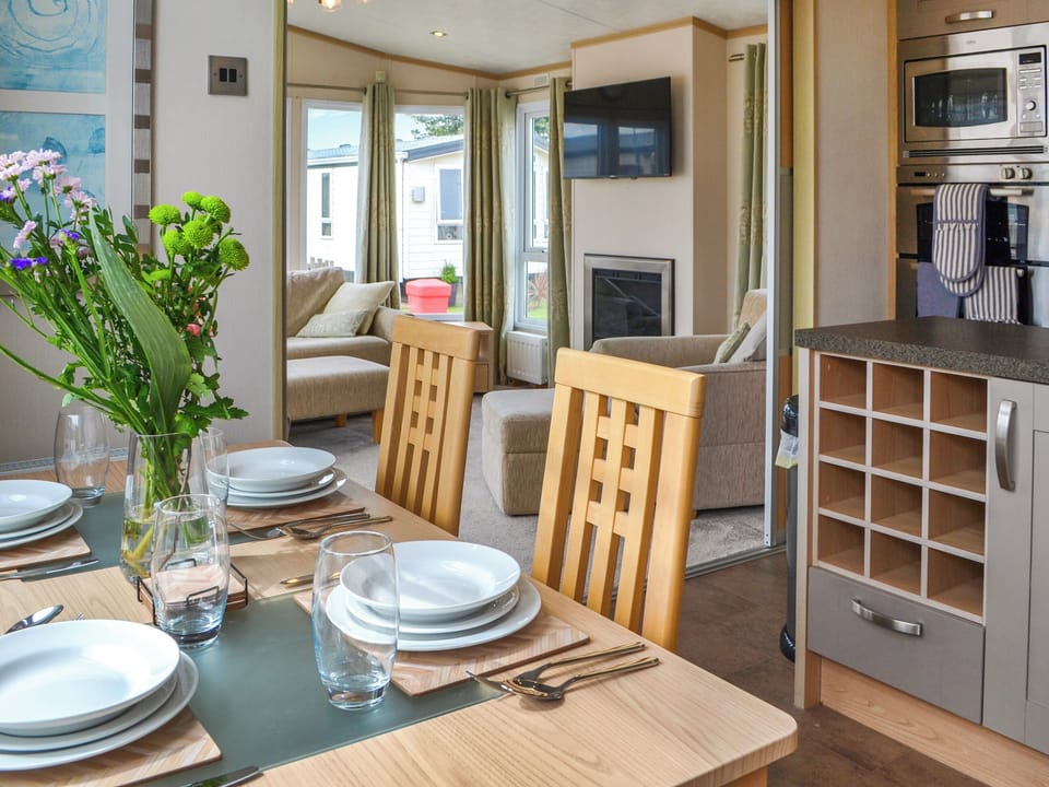 Dining Area | Lavender Lodge, Patrington Haven