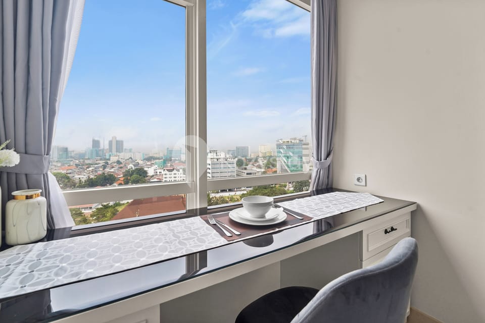 Apartment, 1 Bedroom, City View | Dining room