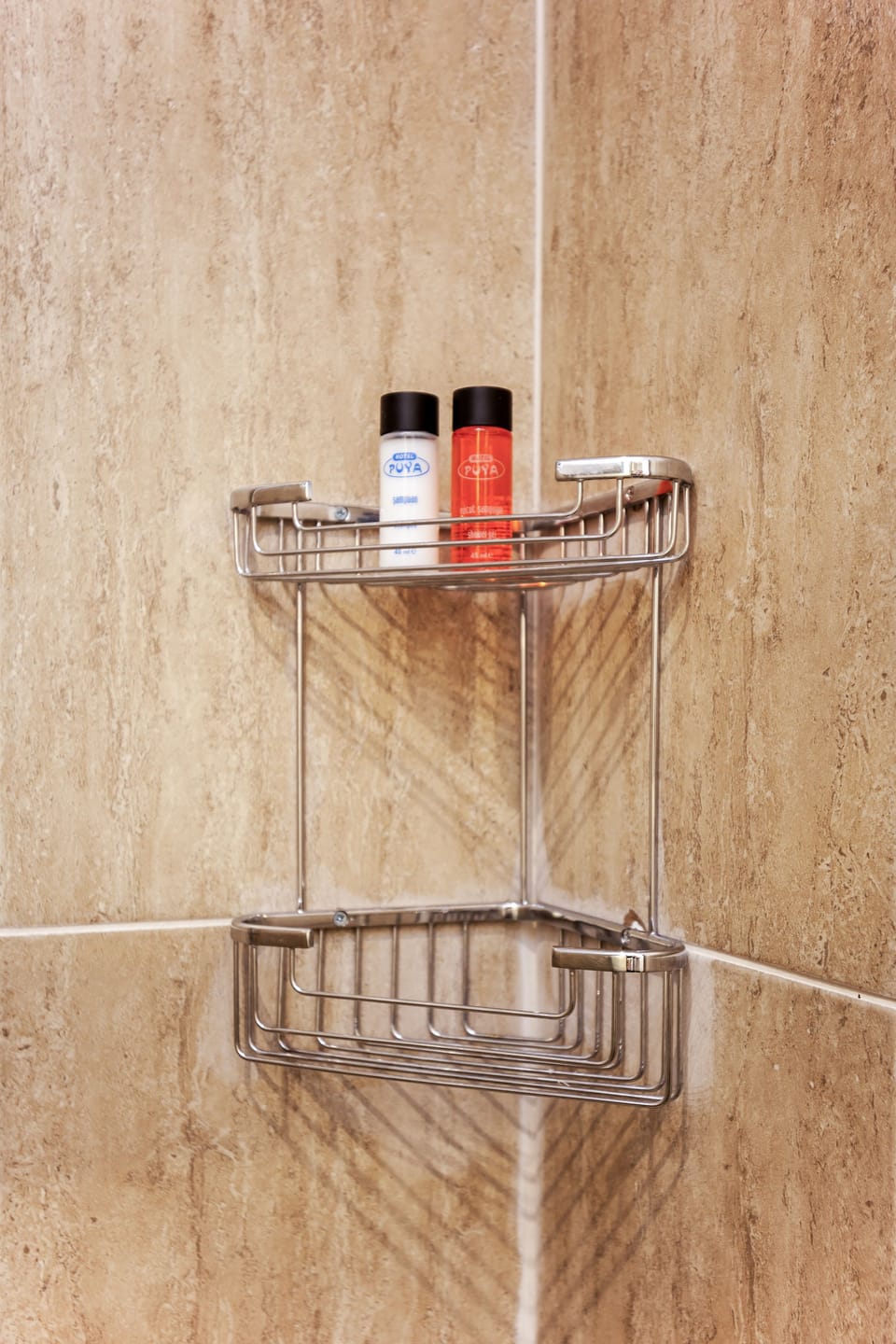 Standard Triple Room | Bathroom amenities | Shower, free toiletries, hair dryer, slippers