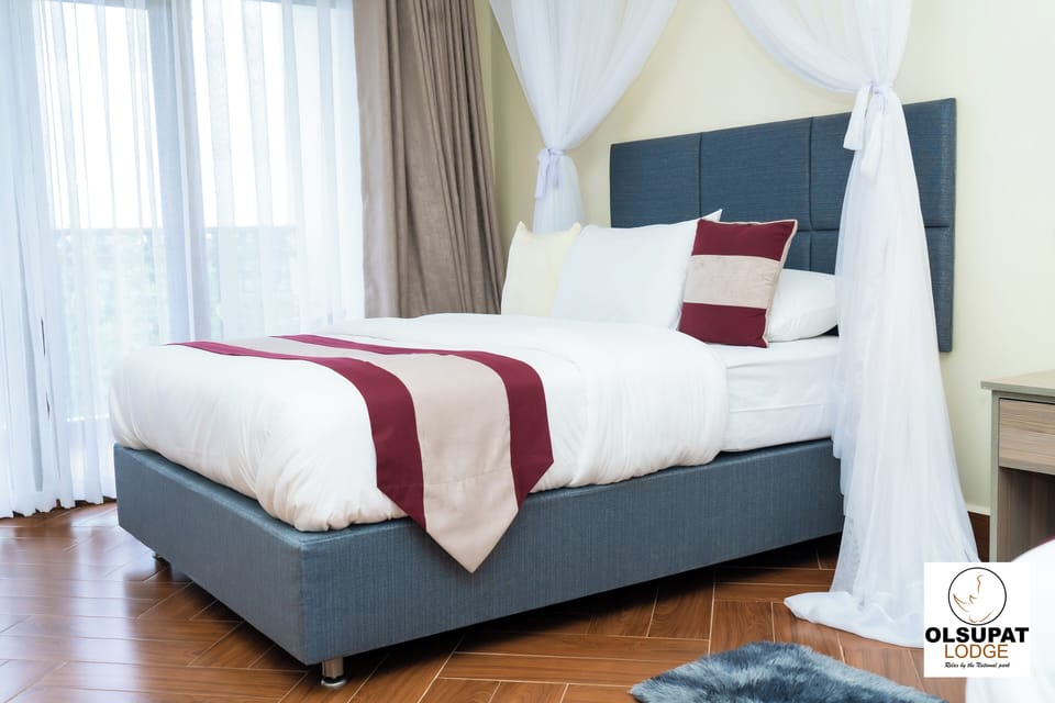 Deluxe Single Room | In-room safe, individually furnished, laptop workspace, soundproofing