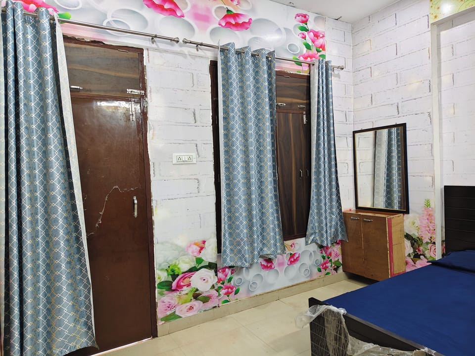 Deluxe Double Room | Desk, WiFi (free)