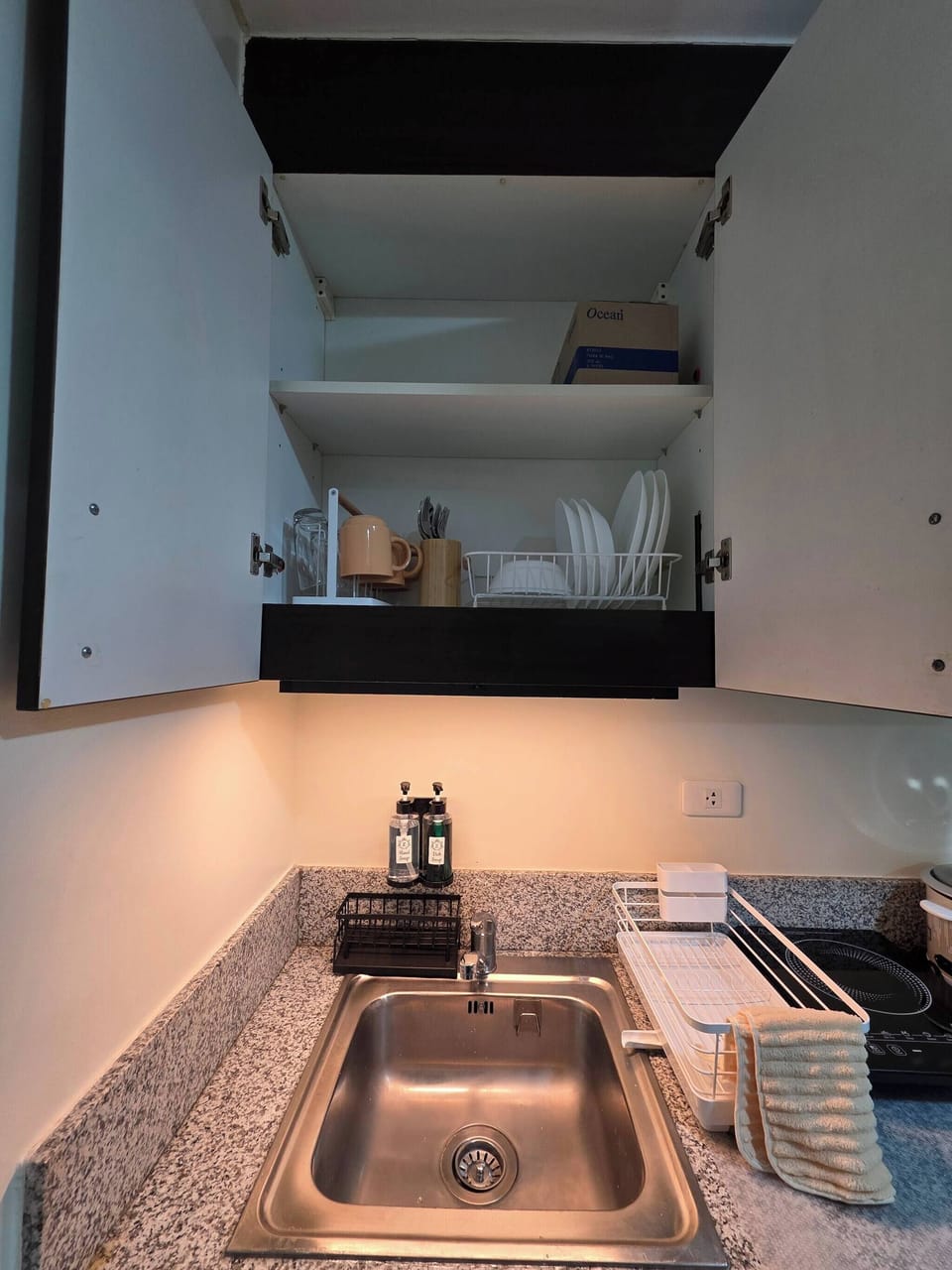Condo, 1 Bedroom, Accessible | Private kitchen