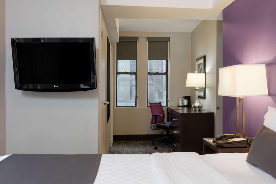 Executive Room, 1 King Bed, Non Smoking | View from room