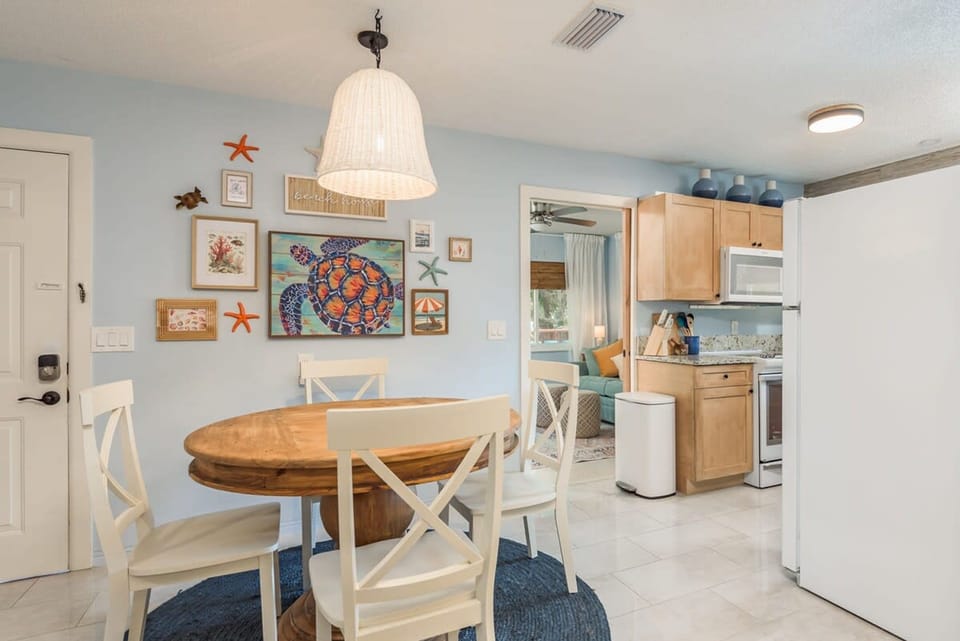 House | 3 bedrooms, high-speed internet