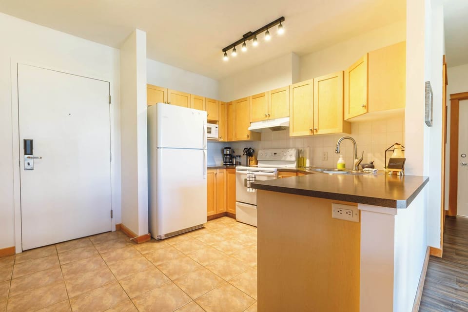 Fully equipped kitchen for home-style cooking.