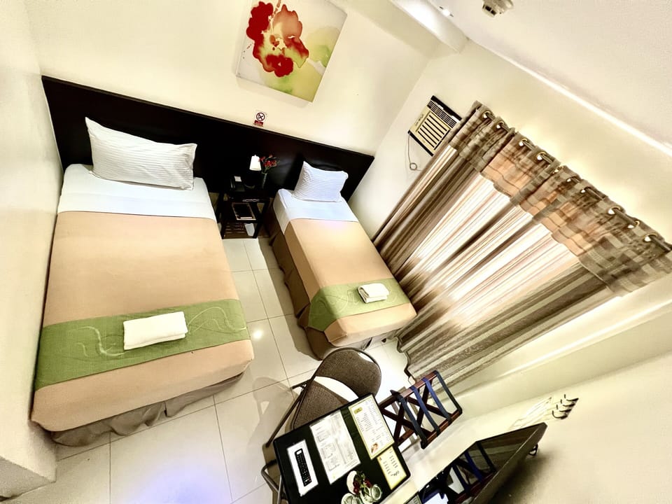 Superior Room | Hypo-allergenic bedding, in-room safe, desk, soundproofing