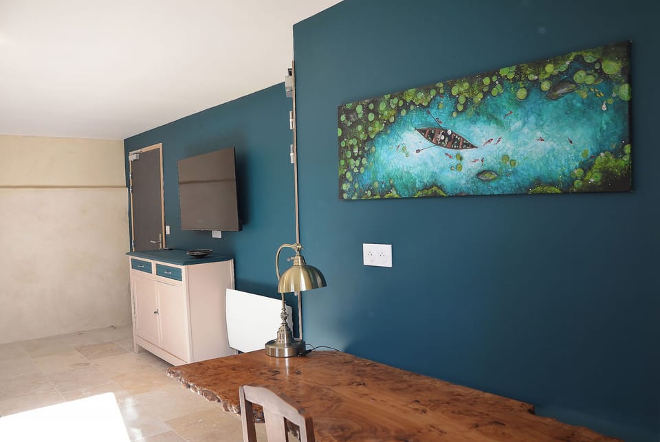 Comfort Double Room | Desk, laptop workspace, blackout drapes, free WiFi