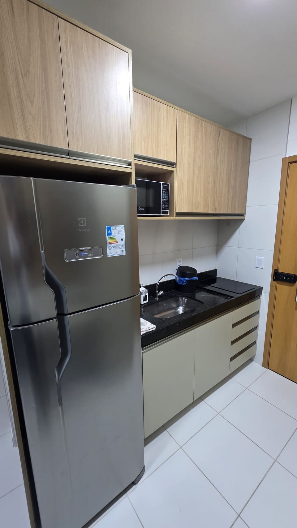 Comfort Apartment, Courtyard View | Private kitchen | Fridge, microwave, stovetop