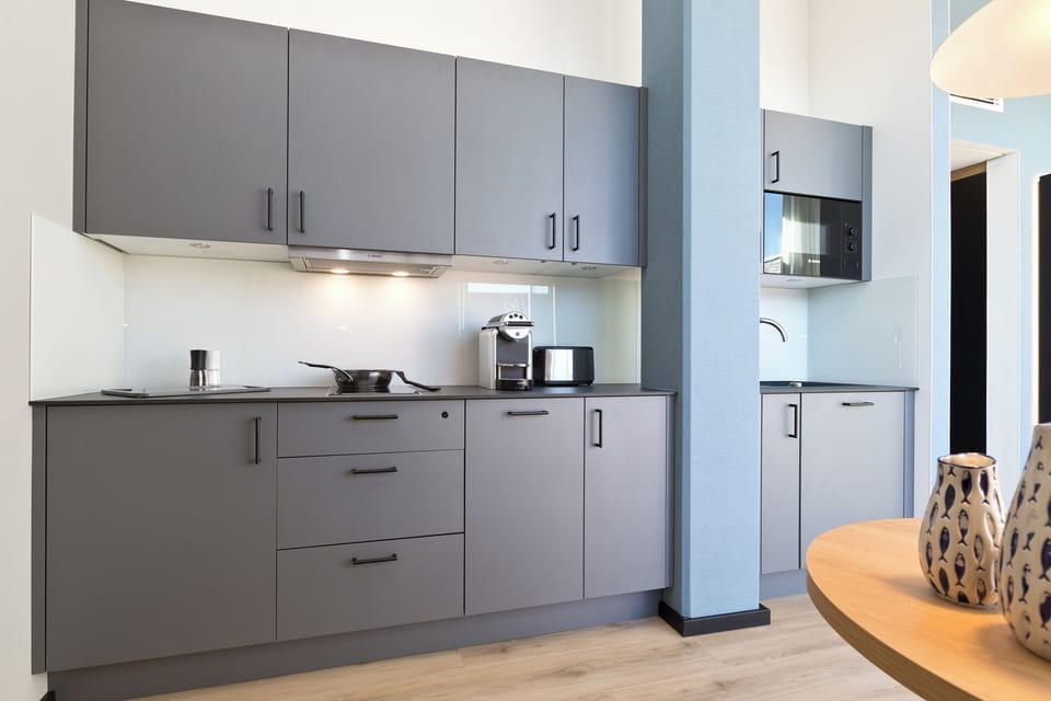 Apartment, 1 Bedroom, Terrace, Lake View | Private kitchen | Coffee/tea maker, electric kettle