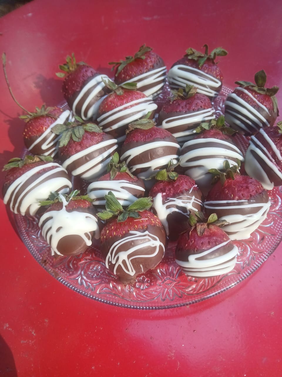 Chocolate-covered strawberries can be ordered and purchased for your stay.