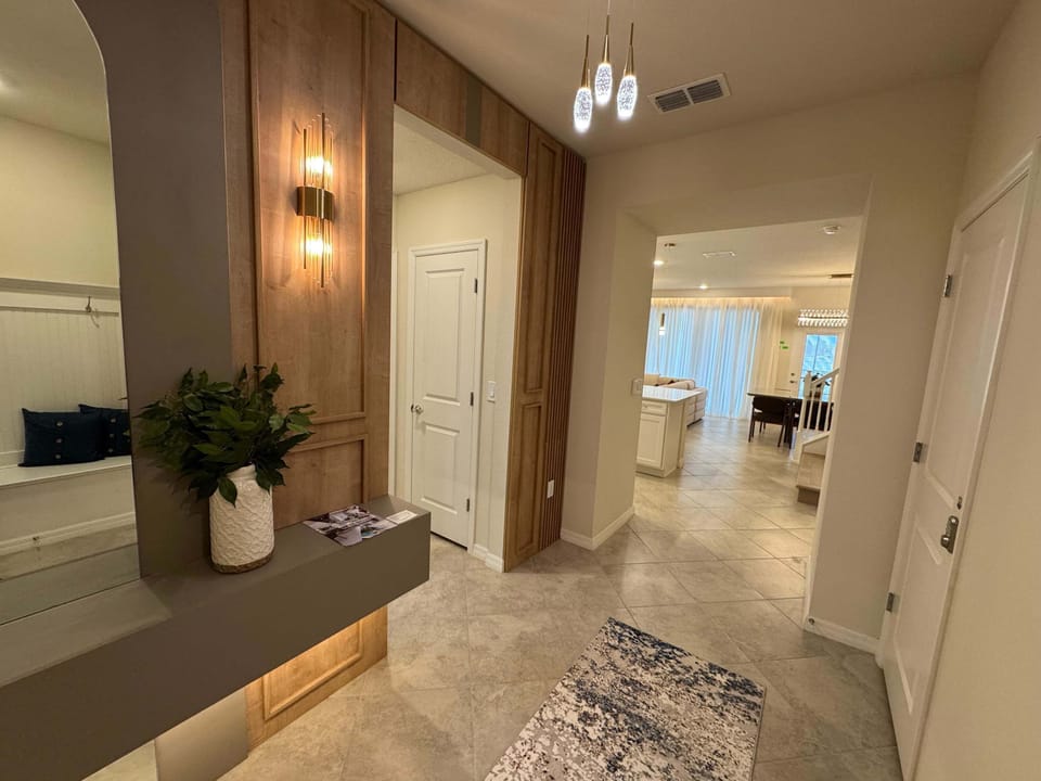 House | 5 bedrooms, Internet