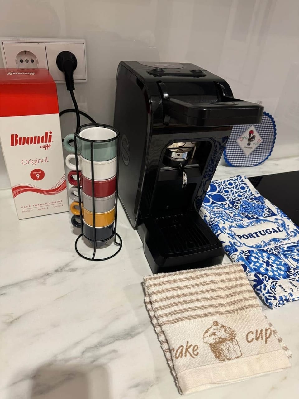 café e chá é grátis, cortesia do proprietário 