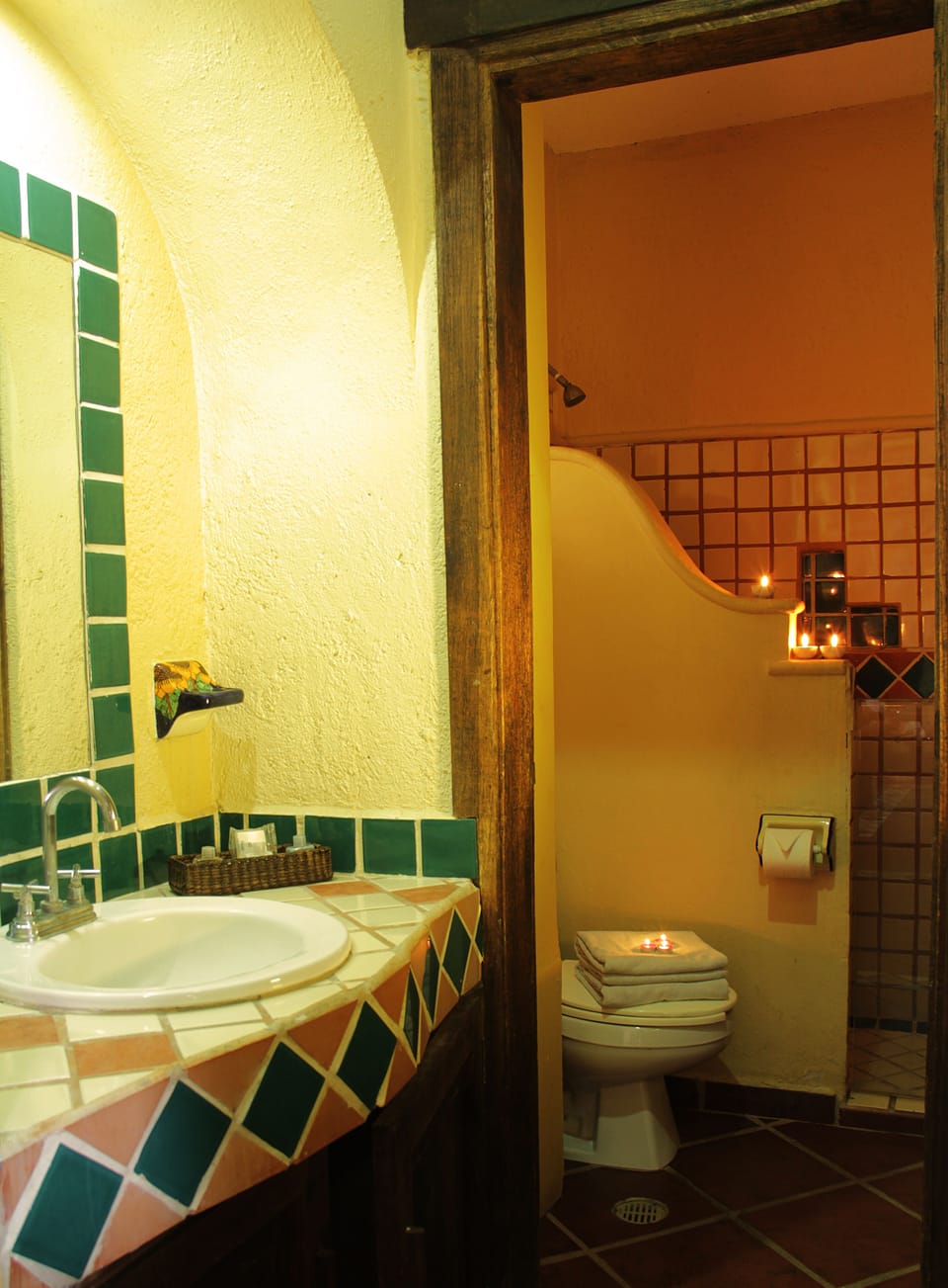 Superior King | Bathroom sink